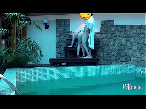 ❤️ Bulla ancillam ad piscinam invitat, sed fervido resistere non potuit at porn la.dreamlandpassionfever.ru