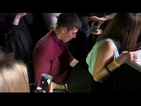 ❤️ Verus sexus in nightclub Russian. XVIII annos Russian puella in ano ac debent futui in nightclub at porn la.dreamlandpassionfever.ru